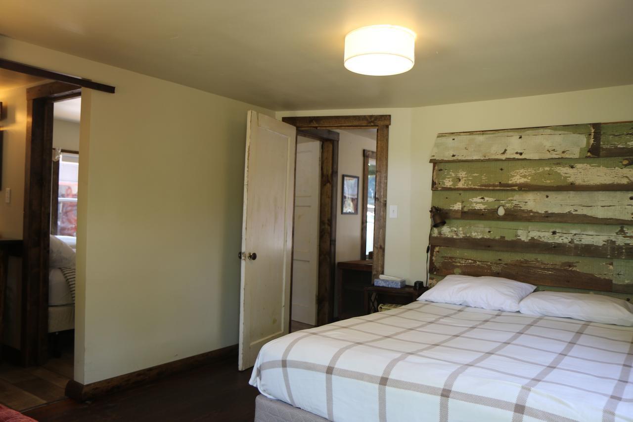 Miner'S Camp Motel Foresthill Eksteriør billede